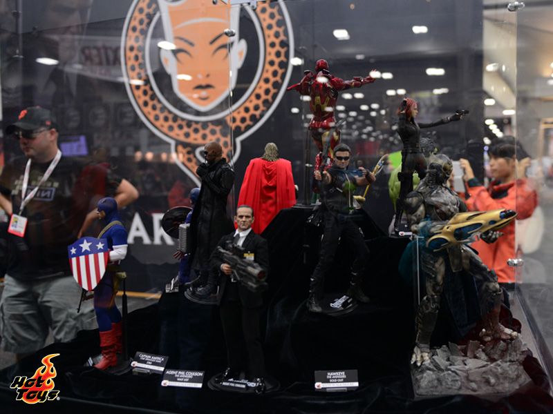 Afhub The Action Figure Hub Hot Toys Photos From San Diego Comic Con 2013