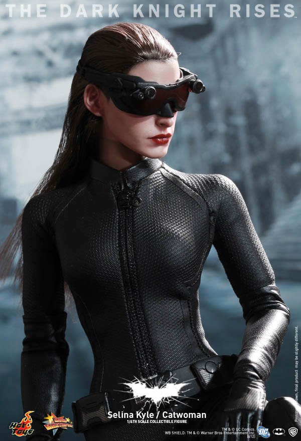 selina kyle hot toys