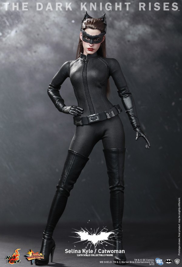 selina kyle hot toys